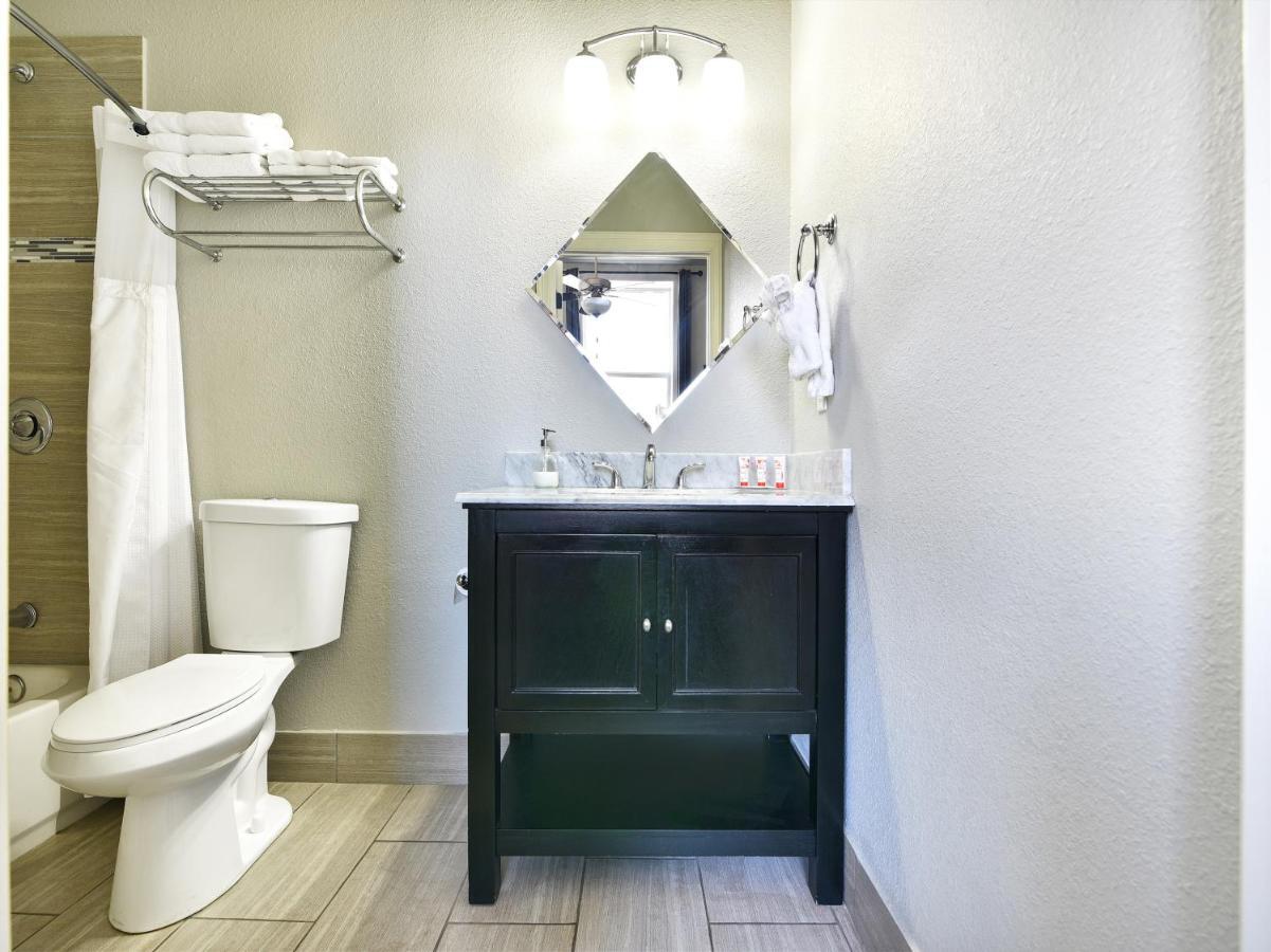 The Dilworth Inn Gonzales エクステリア 写真