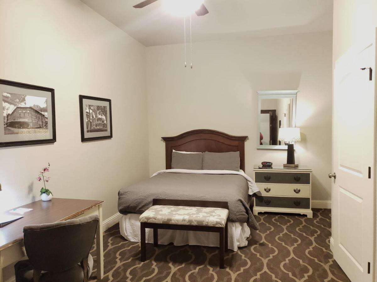 The Dilworth Inn Gonzales エクステリア 写真